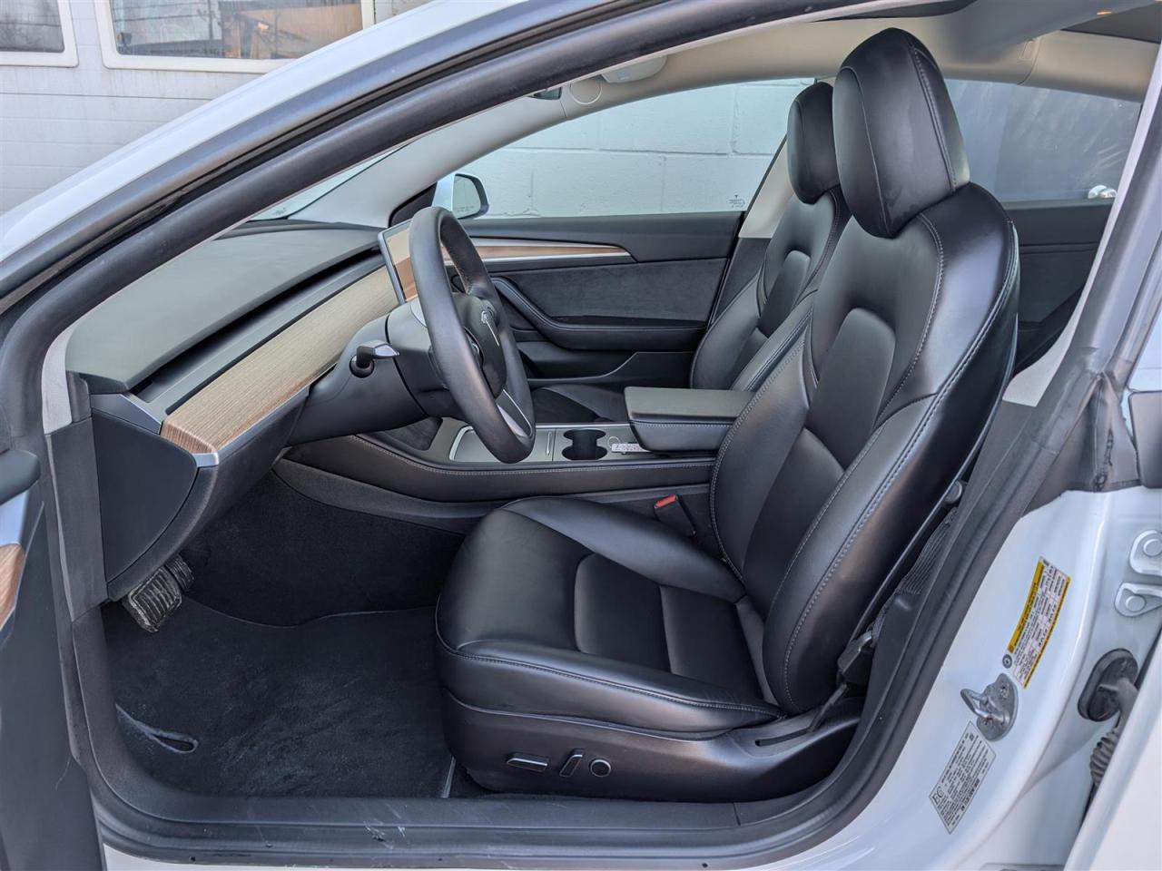 2022 Tesla Model 3 LONG RANGE AWD - DUAL MOTOR Photo