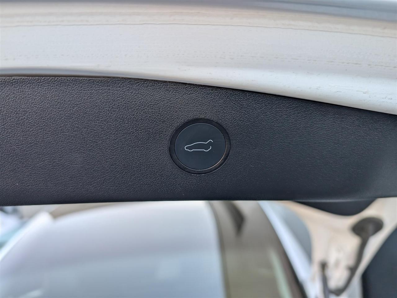 2022 Tesla Model 3 LONG RANGE AWD - DUAL MOTOR Photo