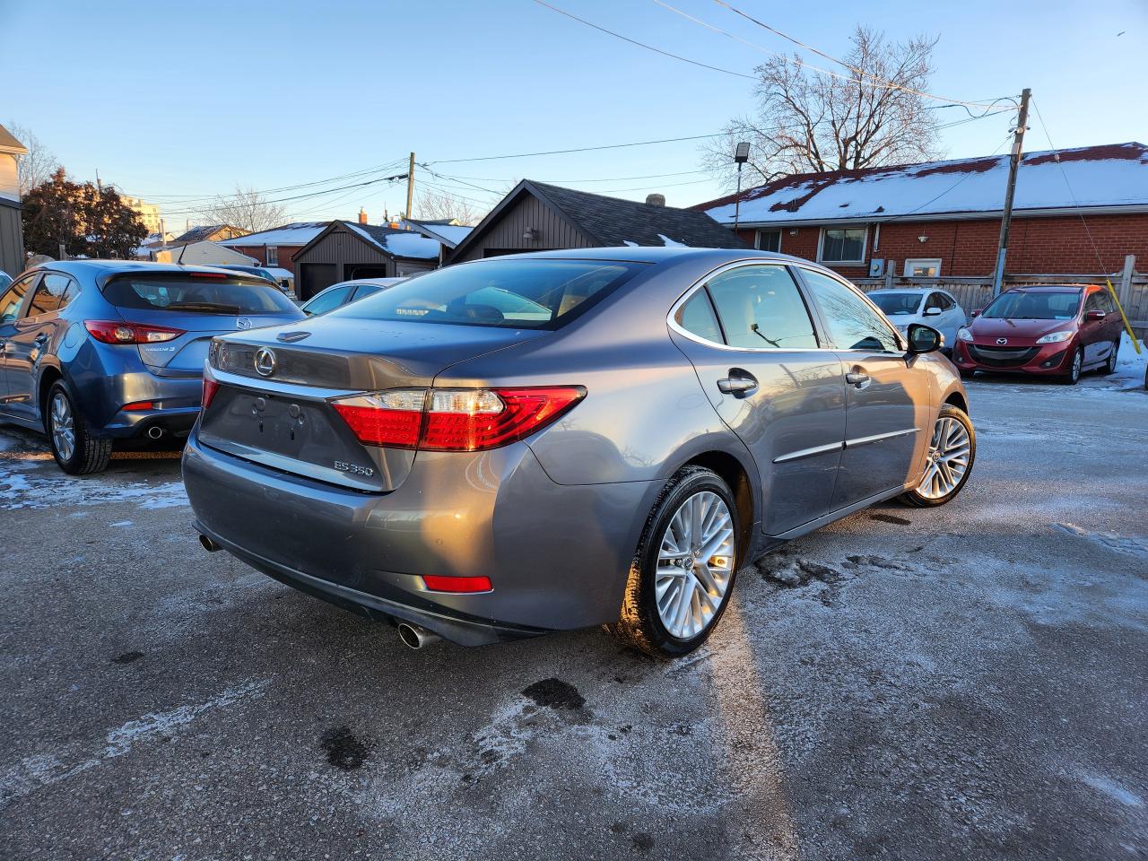 2015 Lexus ES 350***LOW MILEAGE*** Photo3