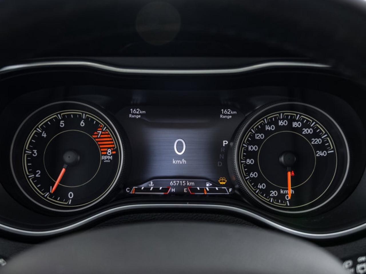 2021 Jeep Cherokee Trailhawk Photo3