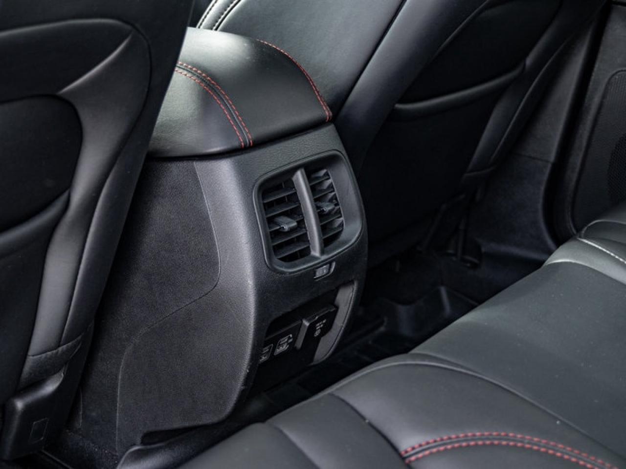 2021 Jeep Cherokee Trailhawk Photo