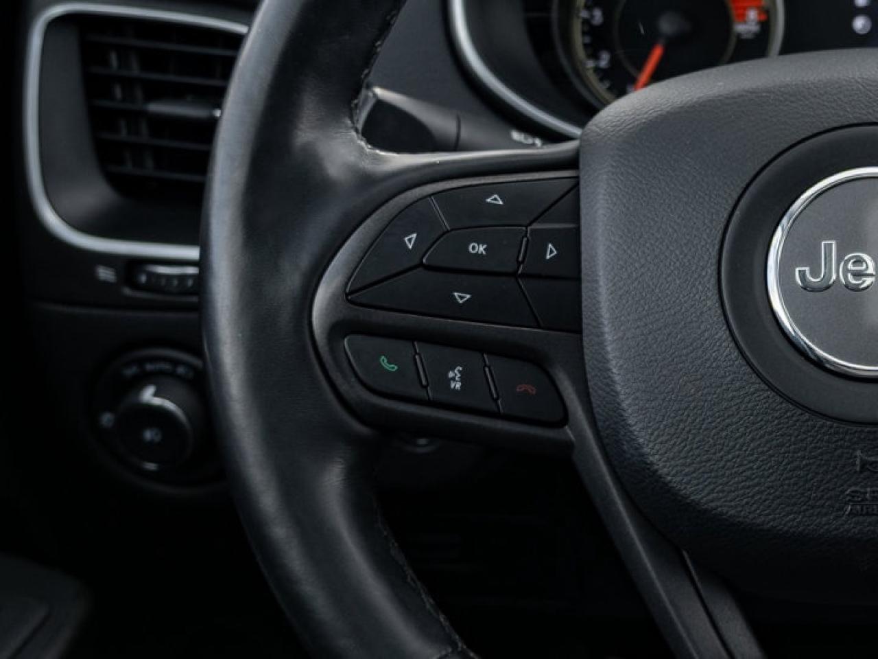 2021 Jeep Cherokee Trailhawk Photo