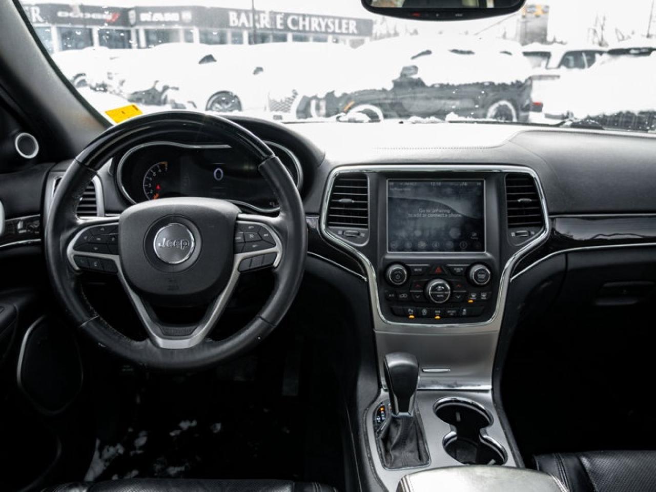 2018 Jeep Grand Cherokee Overland Photo