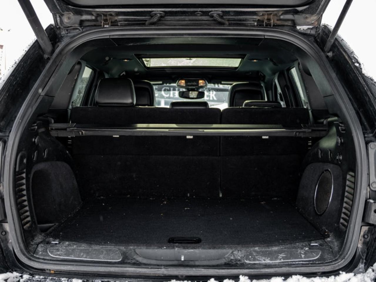 2018 Jeep Grand Cherokee Overland Photo