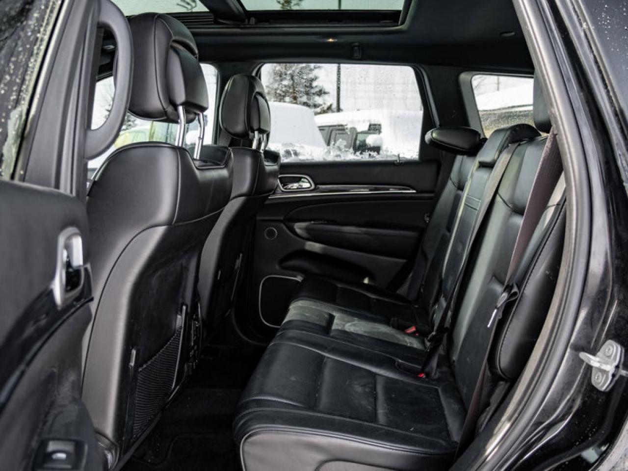 2018 Jeep Grand Cherokee Overland Photo