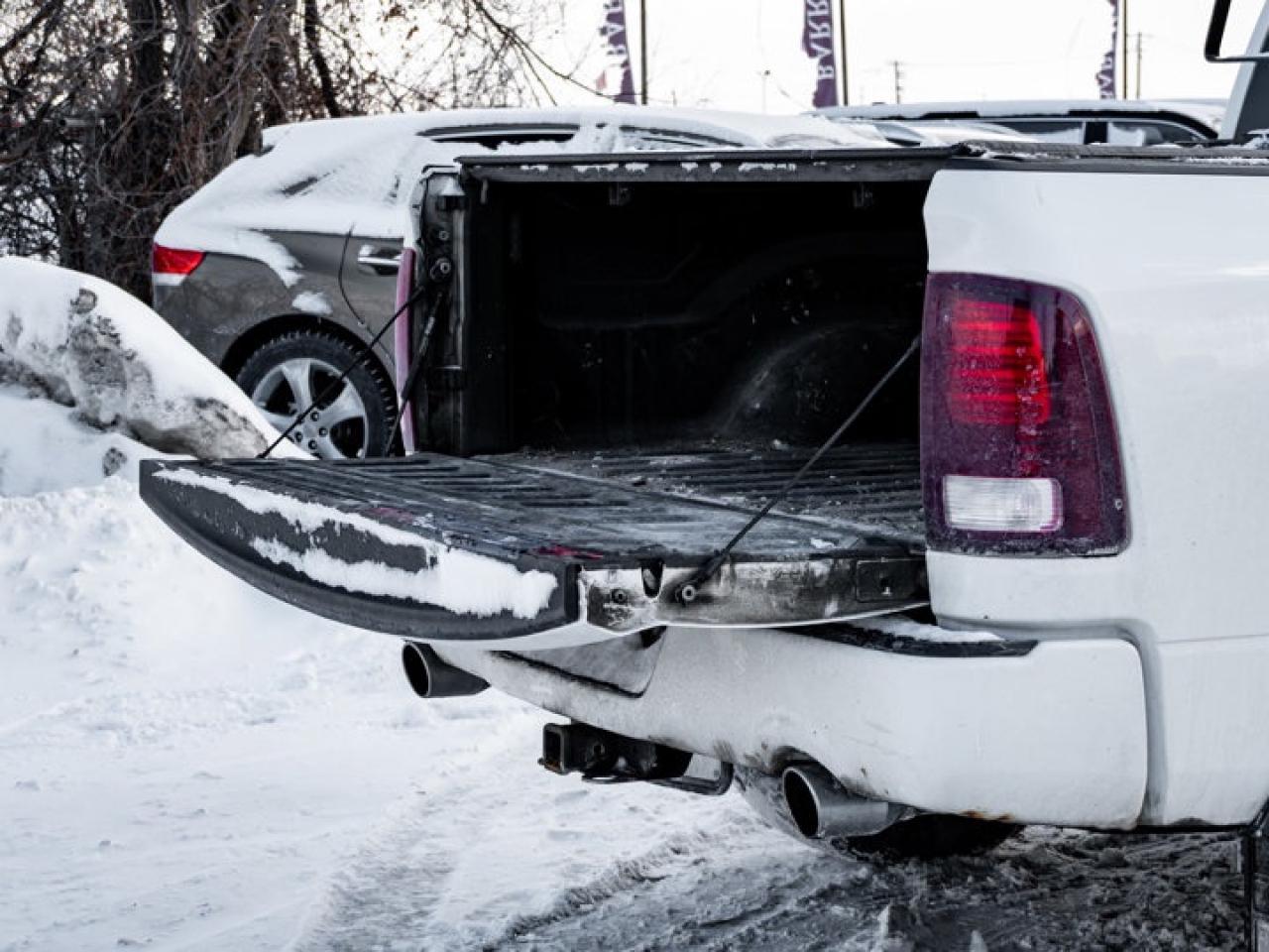 2018 RAM 1500 SPORT Photo