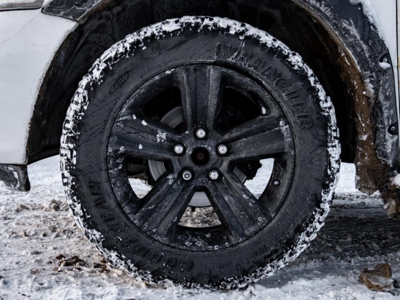 2018 RAM 1500 SPORT Photo