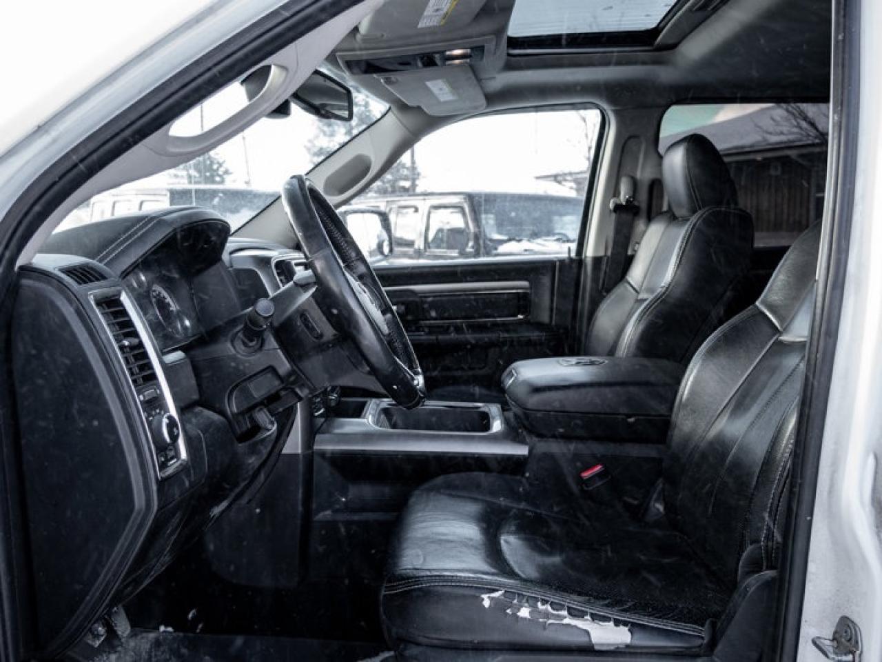 2018 RAM 1500 SPORT Photo