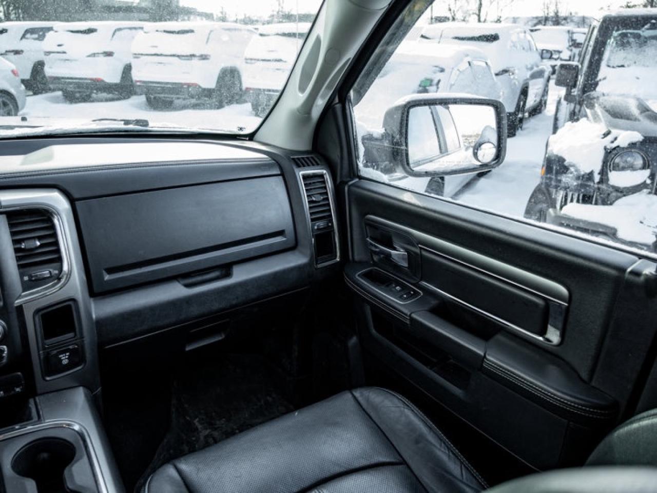 2018 RAM 1500 SPORT Photo