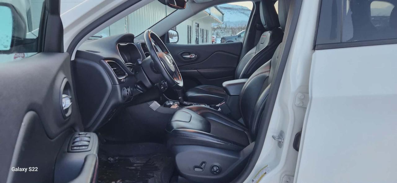 2019 Jeep Grand Cherokee Trailhawk 4X4 Elite