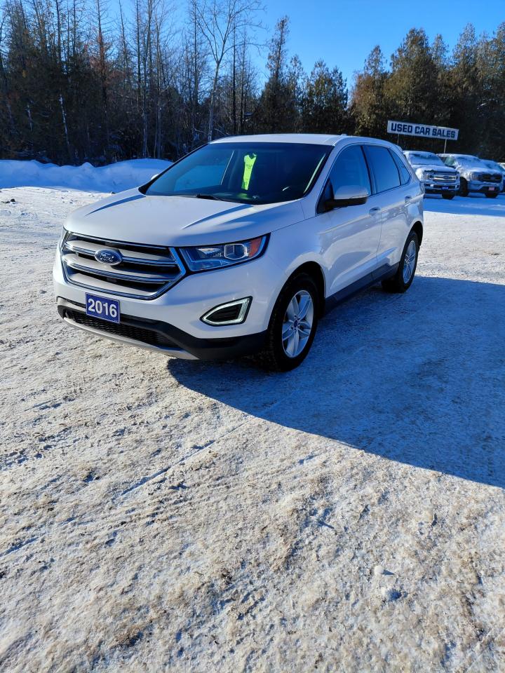 2016 Ford Edge SEL Photo