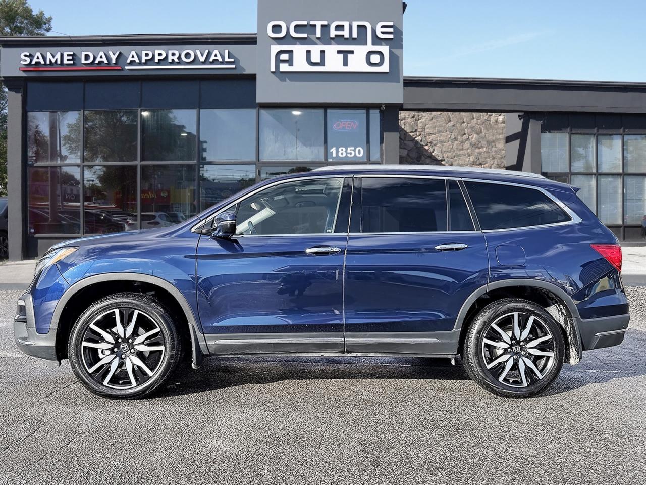 2021 Honda Pilot Touring AWD 7-Passenger Photo