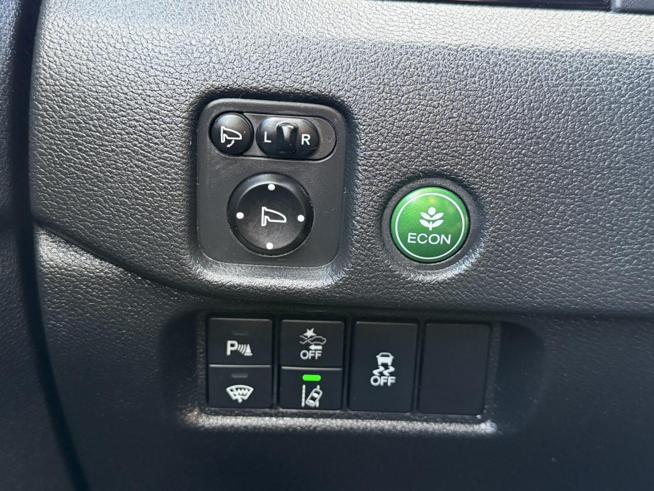 2021 Honda Pilot Touring AWD 7-Passenger Photo