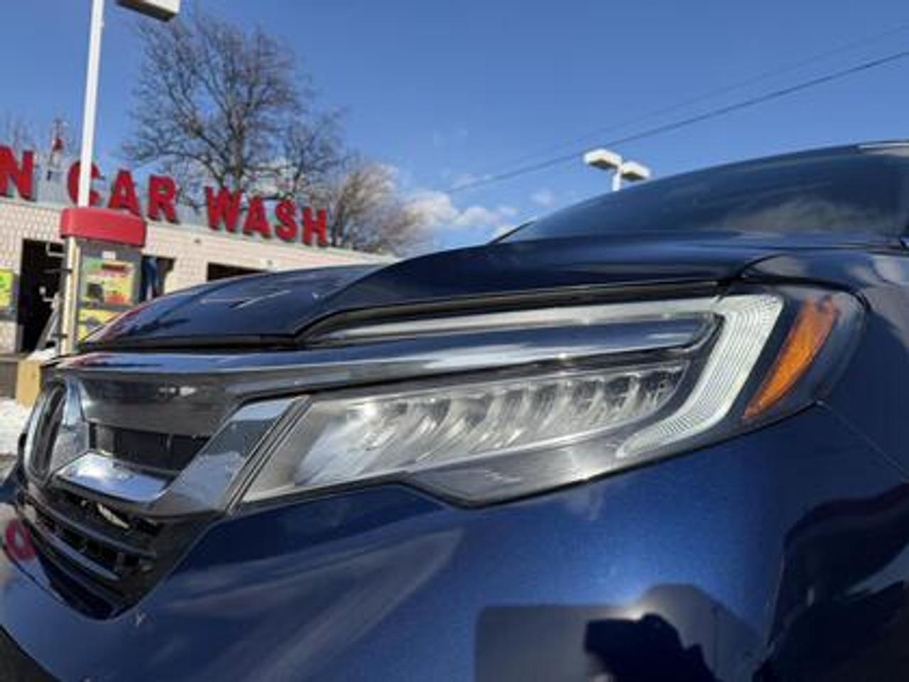 2021 Honda Pilot Touring AWD 7-Passenger Photo