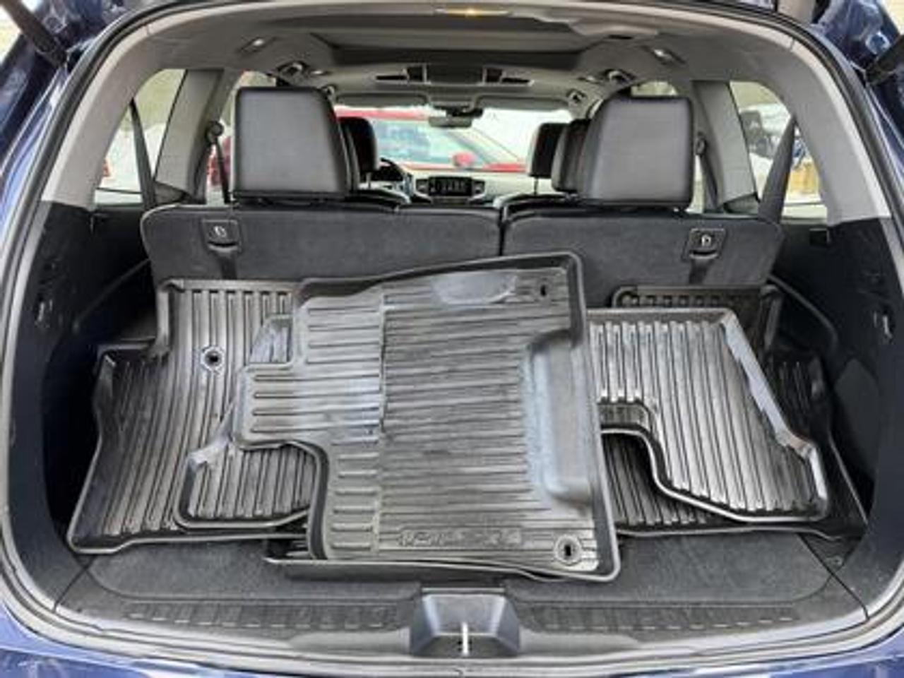 2021 Honda Pilot Touring AWD 7-Passenger Photo