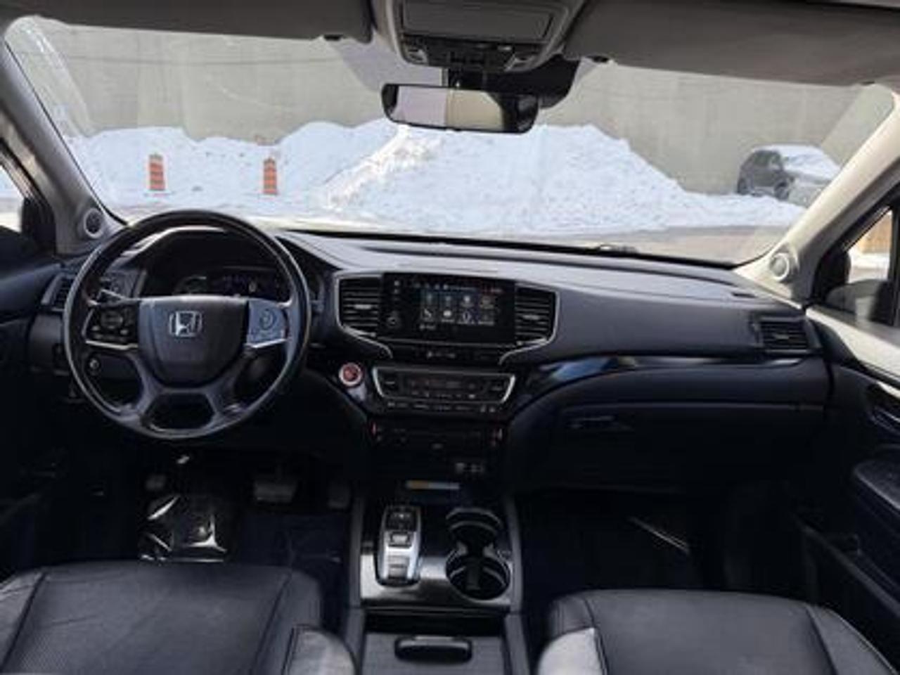 2021 Honda Pilot Touring AWD 7-Passenger Photo