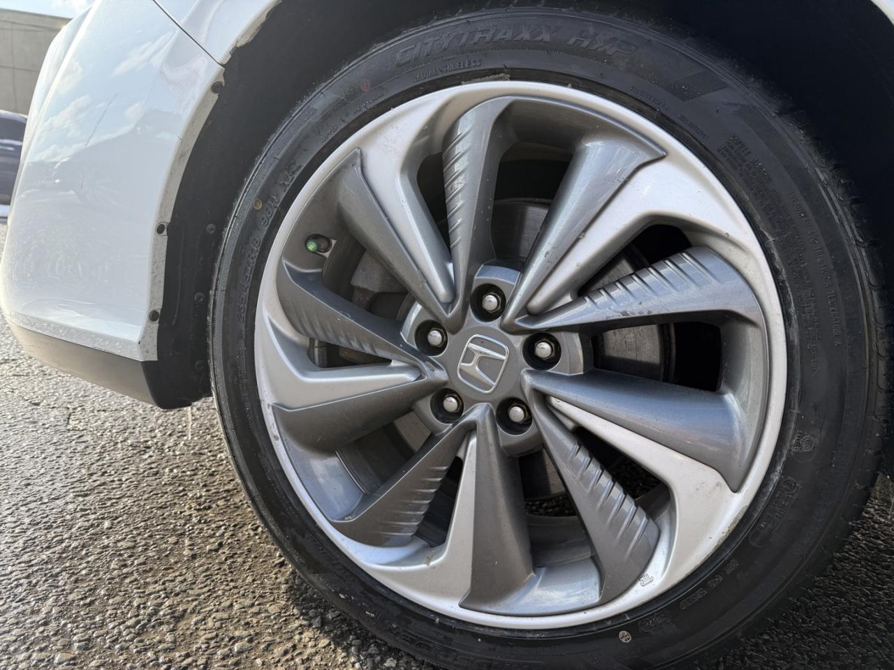 2019 Honda Clarity Plug-In Hybrid Photo