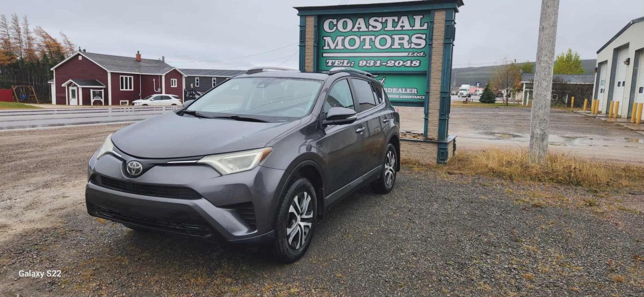 2017 Toyota RAV4  AWD 