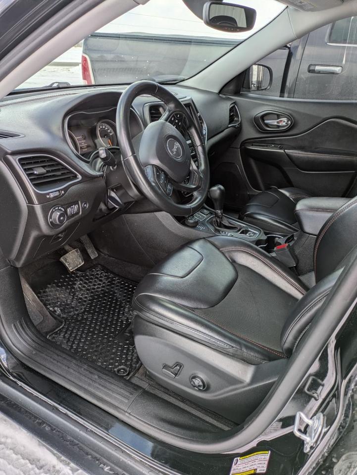 2019 Jeep Cherokee Trailhawk 4X4 Photo