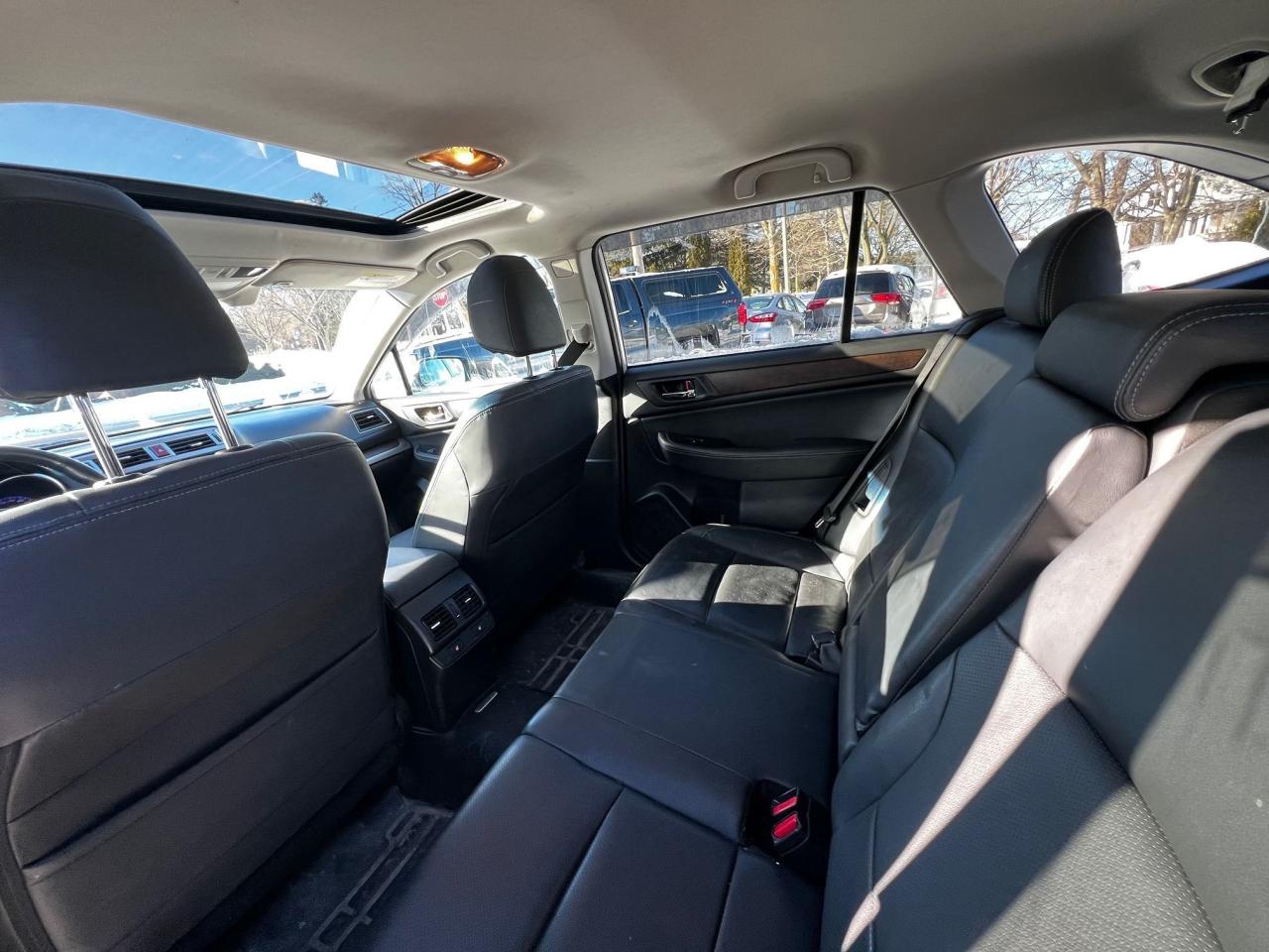 2017 Subaru Outback 3.6R Limited Photo