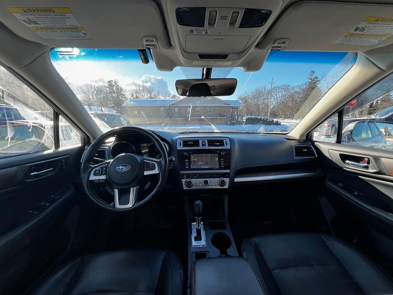 2017 Subaru Outback 3.6R Limited Photo