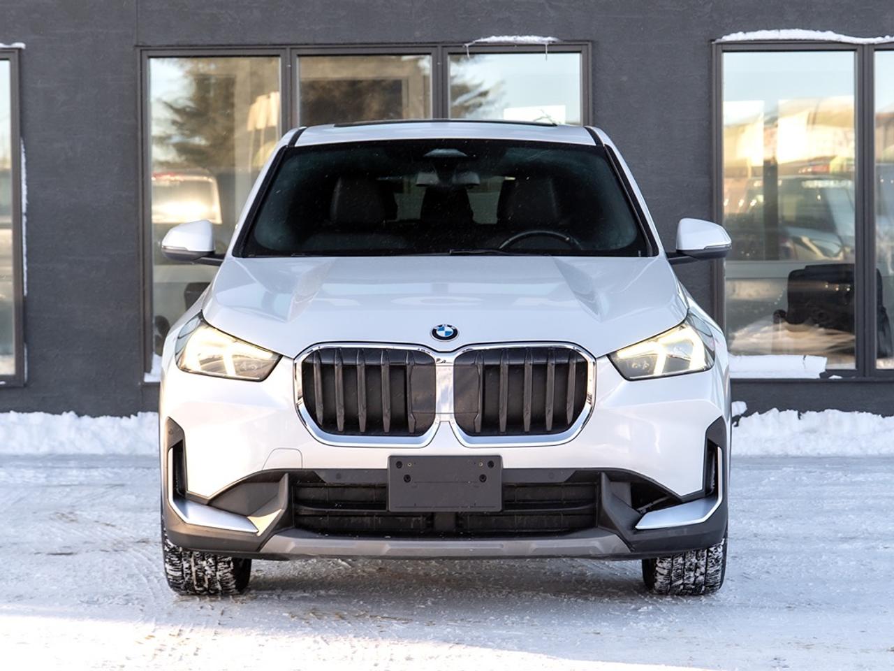 2024 BMW X1 xDrive28i Photo2