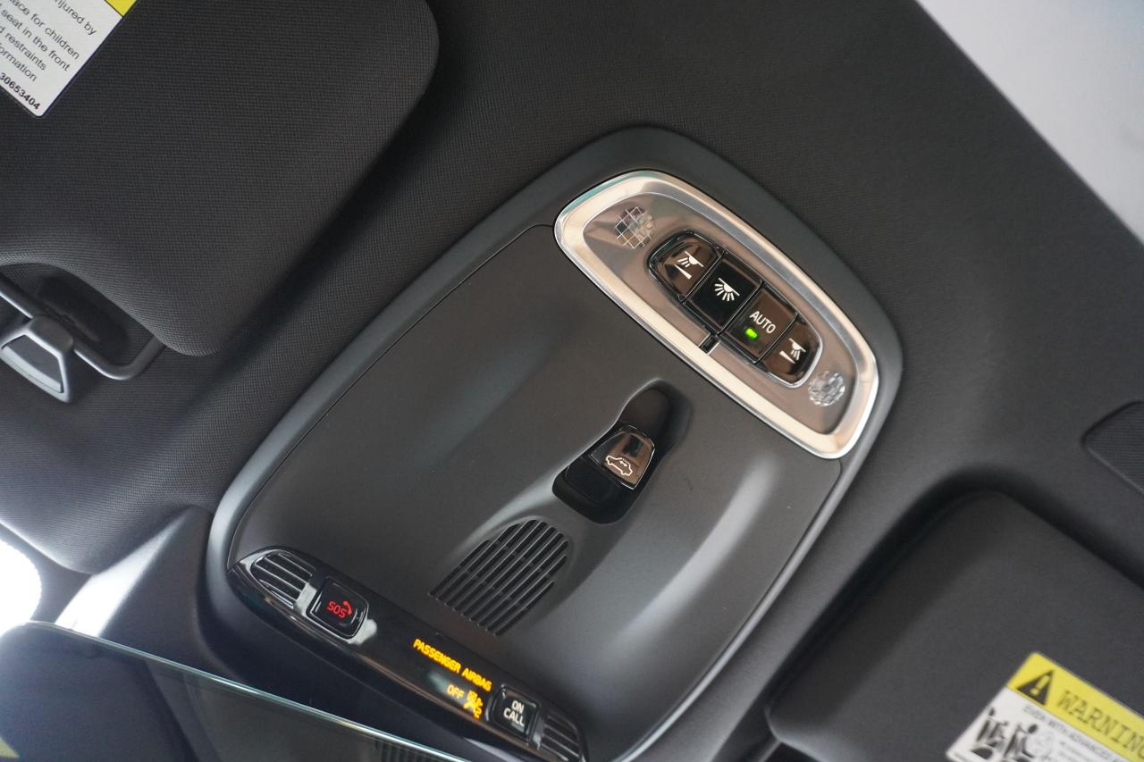 2017 Volvo V90 T6 AWD/ INSCRIPTION/ 1 OWNER/ POLESTAR ENGINEERING Photo