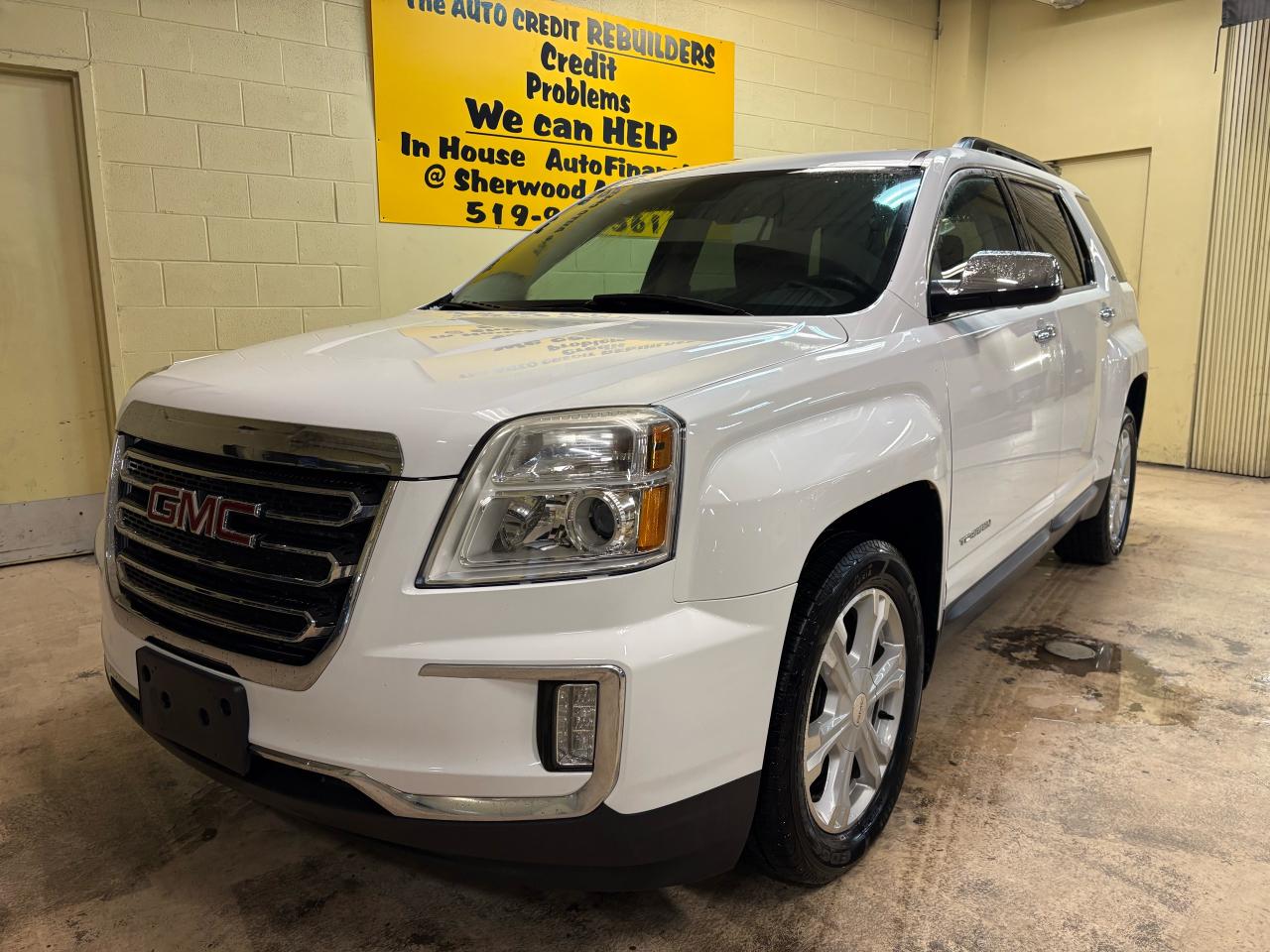 2017 GMC Terrain SLE Photo3