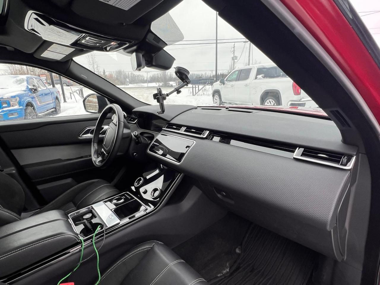 2020 Land Rover Range Rover Velar R-Dynamic S Photo