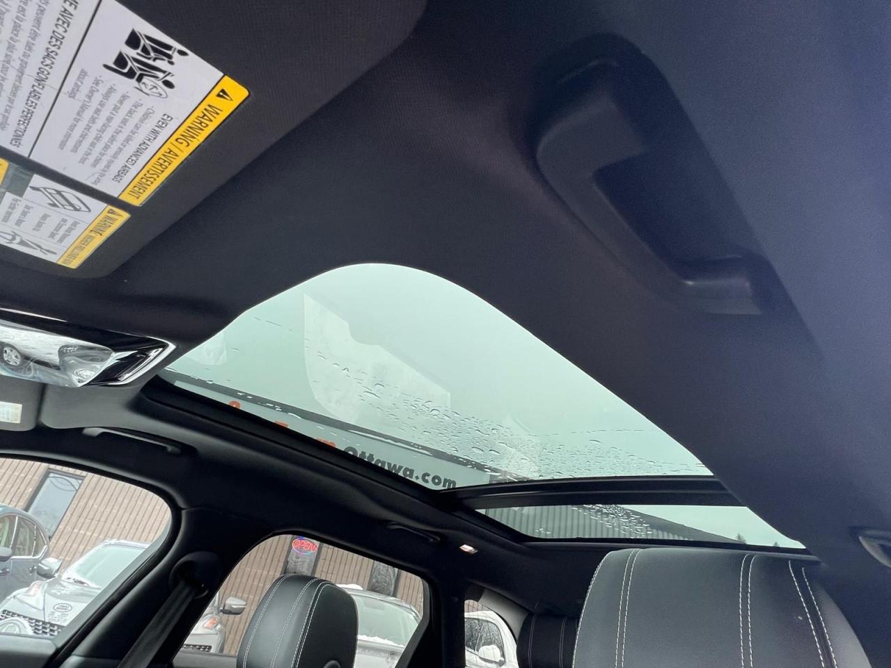 2020 Land Rover Range Rover Velar R-Dynamic S Photo