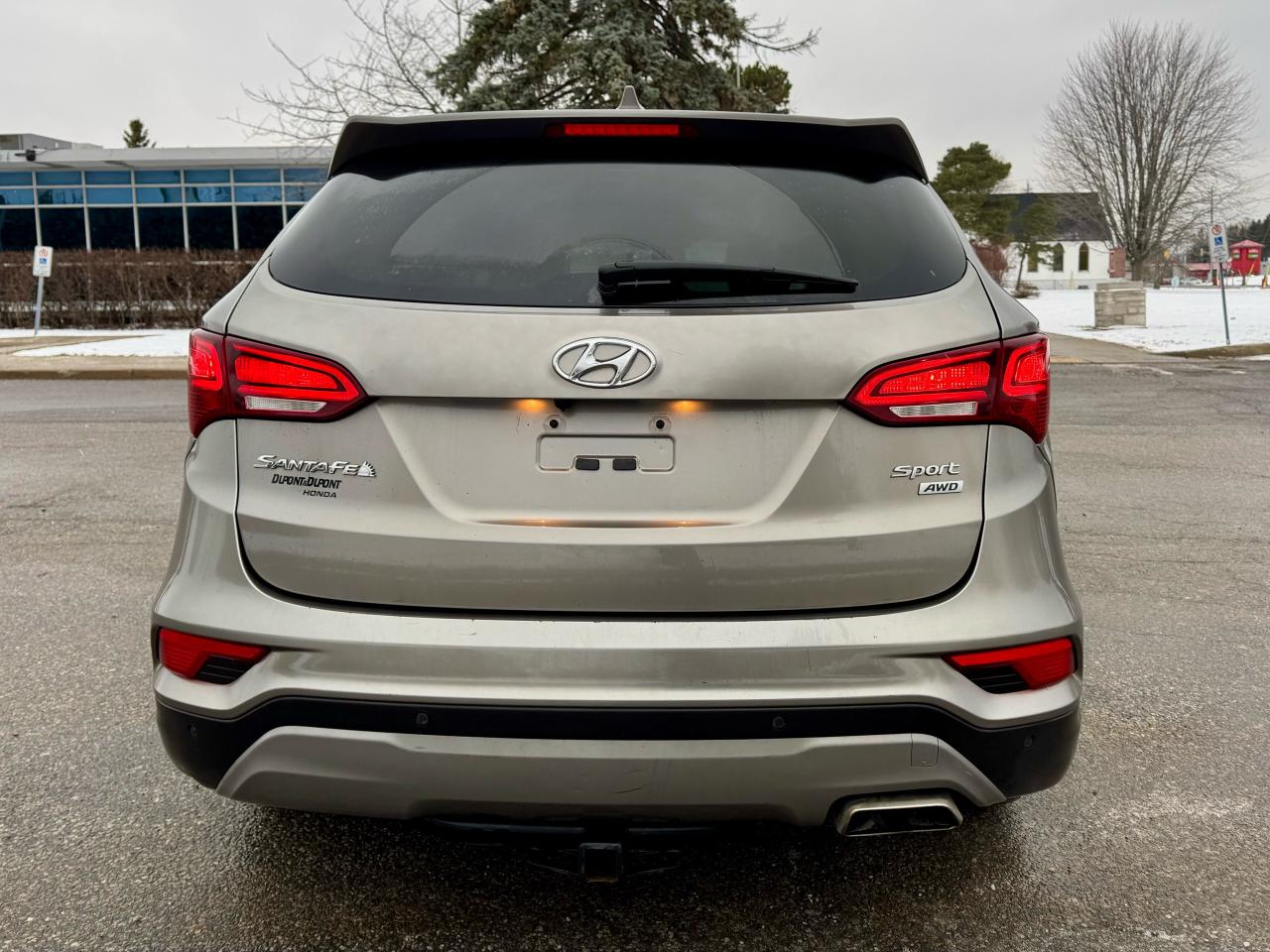 2017 Hyundai Santa Fe Sport SE -AWD Fully Loaded Photo