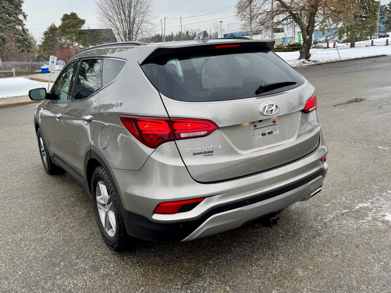 2017 Hyundai Santa Fe Sport SE -AWD Fully Loaded Photo