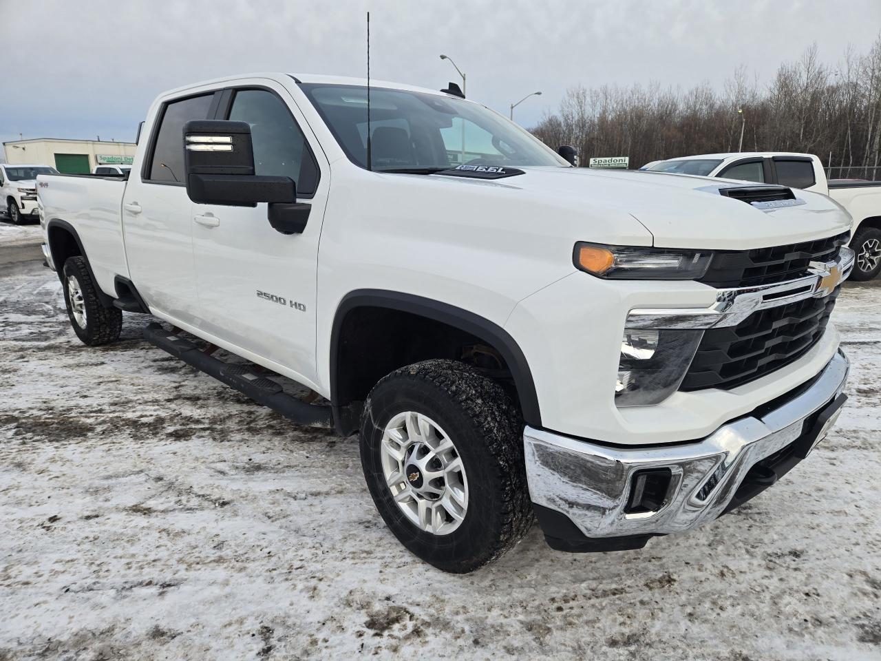 2024 Chevrolet Silverado 2500 4WD Crew Cab 172" LT Photo