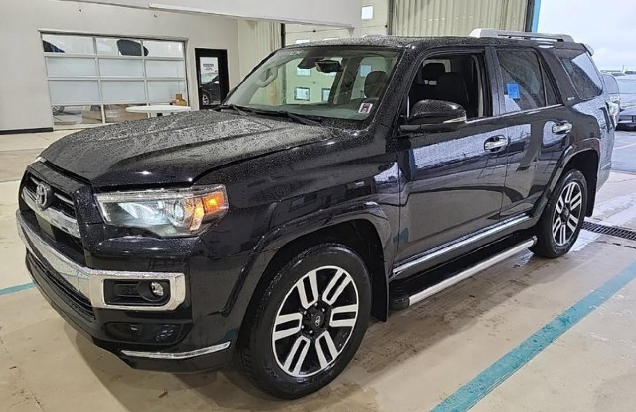 Used 2022 Toyota 4Runner Limited | 7 Passenger | Leather | Sunroof | Nav | Heated Wheel | Cooled + Heated Seats | and More ! for sale in Guelph, ON