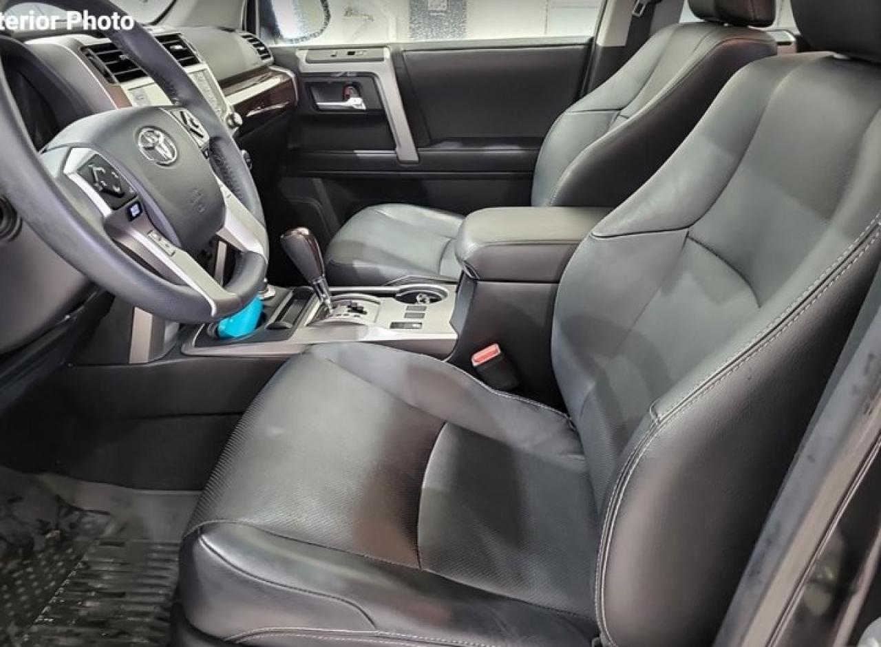 2022 Toyota 4Runner Limited | 7 Passenger | Leather | Sunroof | Nav | Heated Wheel | Cooled + Heated Seats | and More ! Photo