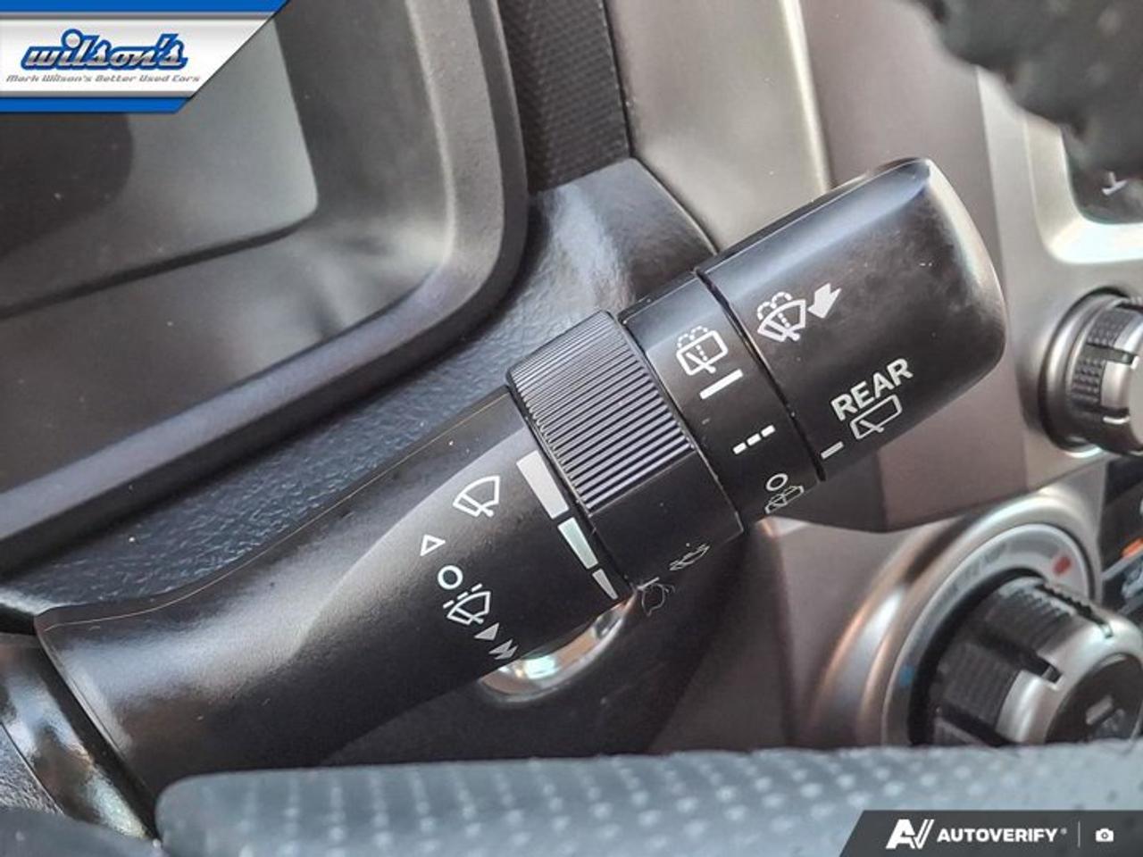 2022 Toyota 4Runner Limited | 7 Passenger | Leather | Sunroof | Nav | Heated Wheel | Cooled + Heated Seats | and More ! Photo