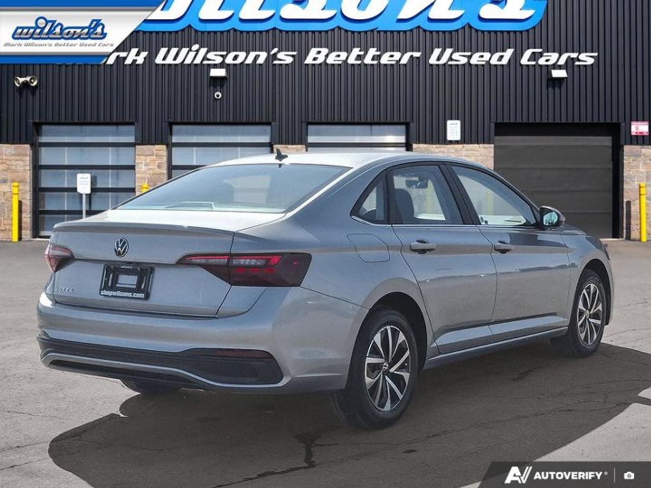 2024 Volkswagen Jetta Trendline Auto | Heated Seats + Steering | Digital Cockpit | Front Assist | Rear Cam | and More ! Photo4
