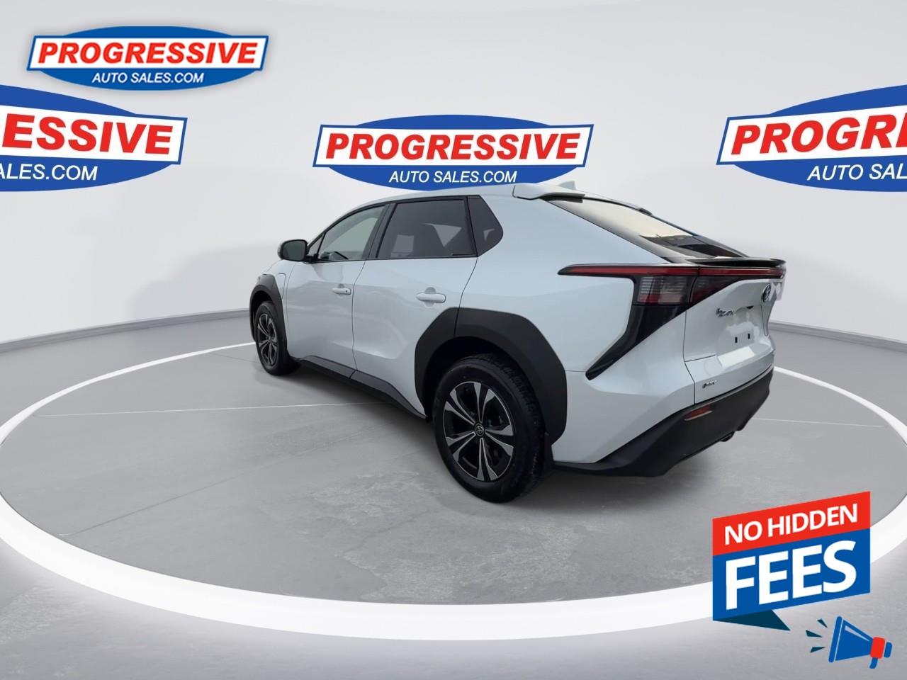 2025 Toyota bZ4X LE Photo