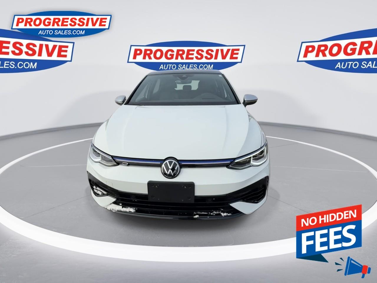 2024 Volkswagen Golf R Photo3