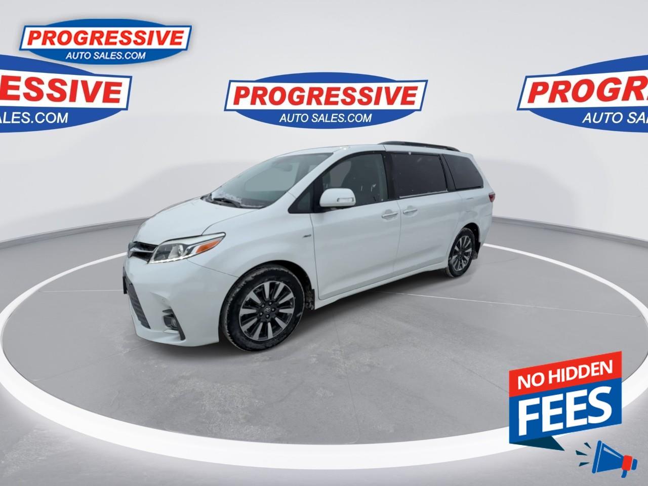 2018 Toyota Sienna XLE 7-Passenger Photo