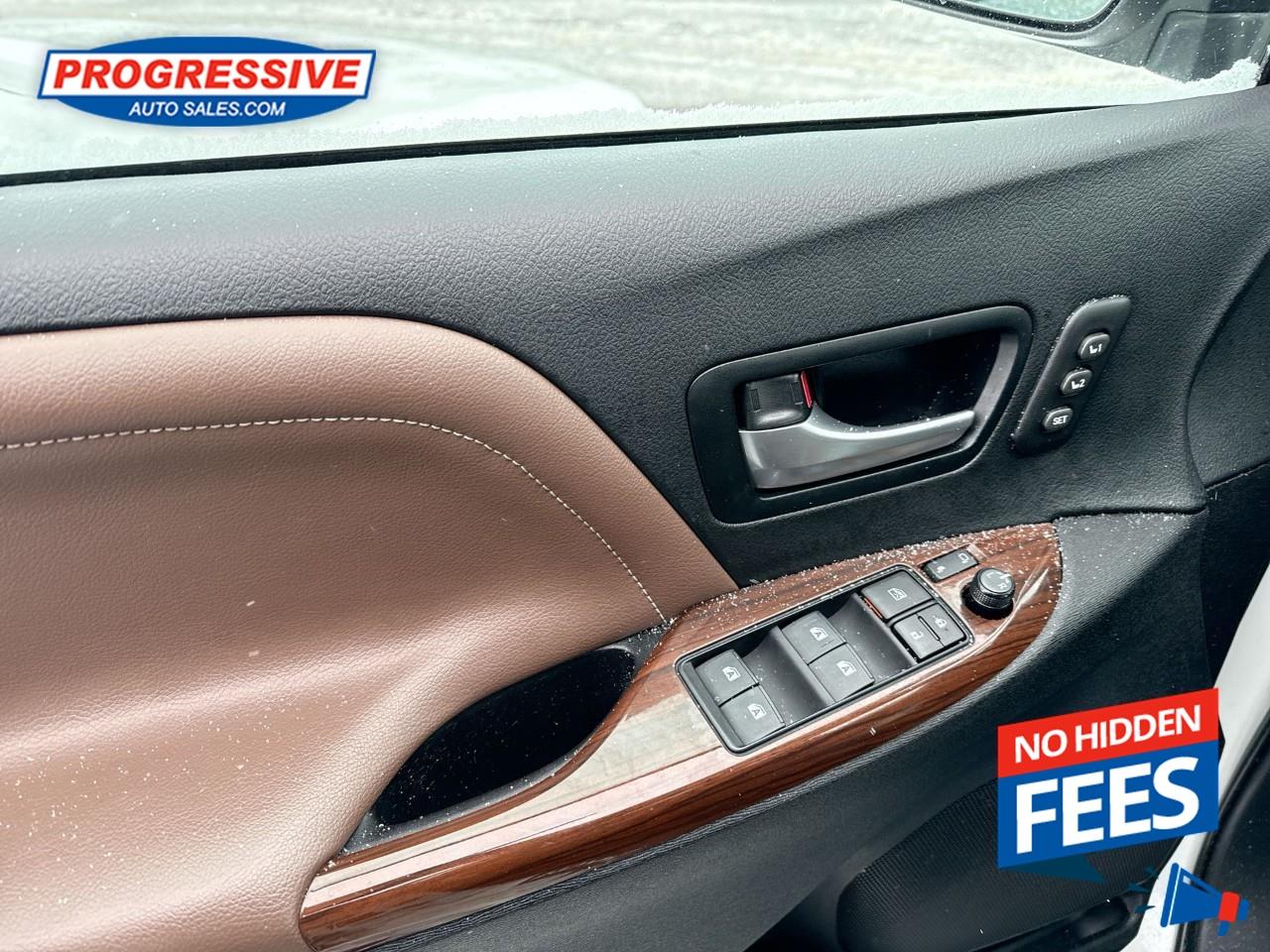 2018 Toyota Sienna XLE 7-Passenger Photo