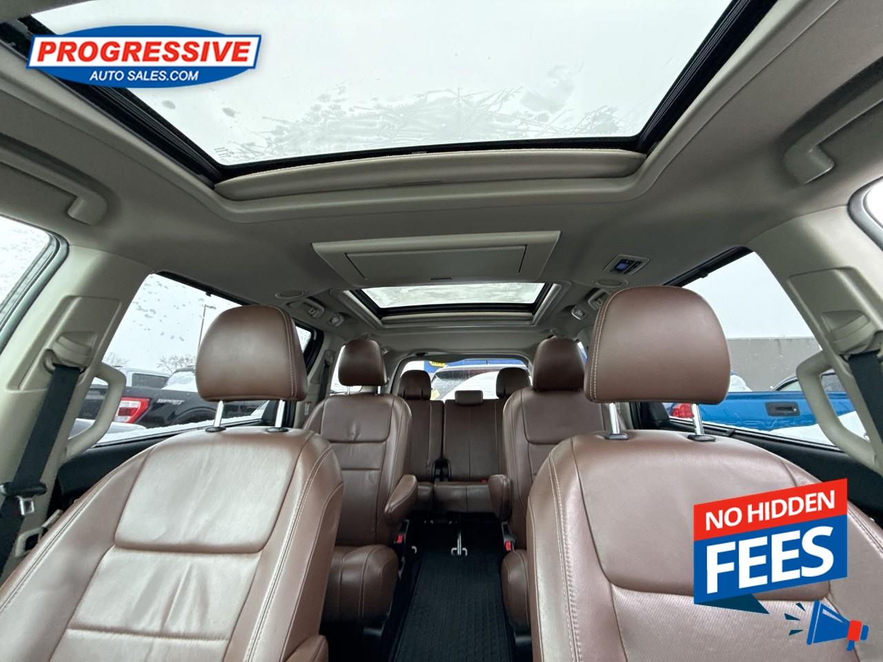 2018 Toyota Sienna XLE 7-Passenger Photo