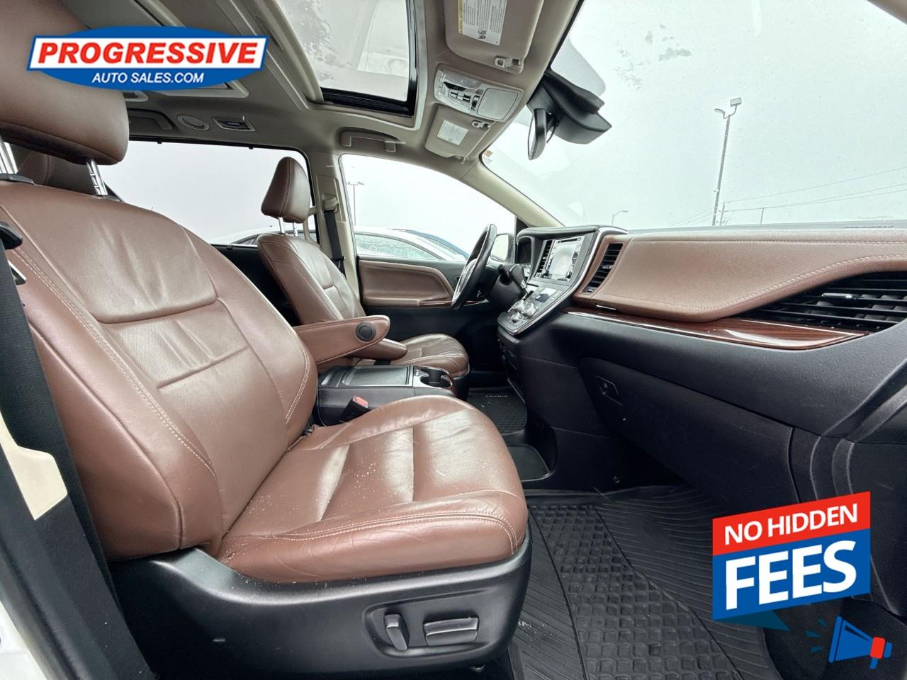 2018 Toyota Sienna XLE 7-Passenger Photo