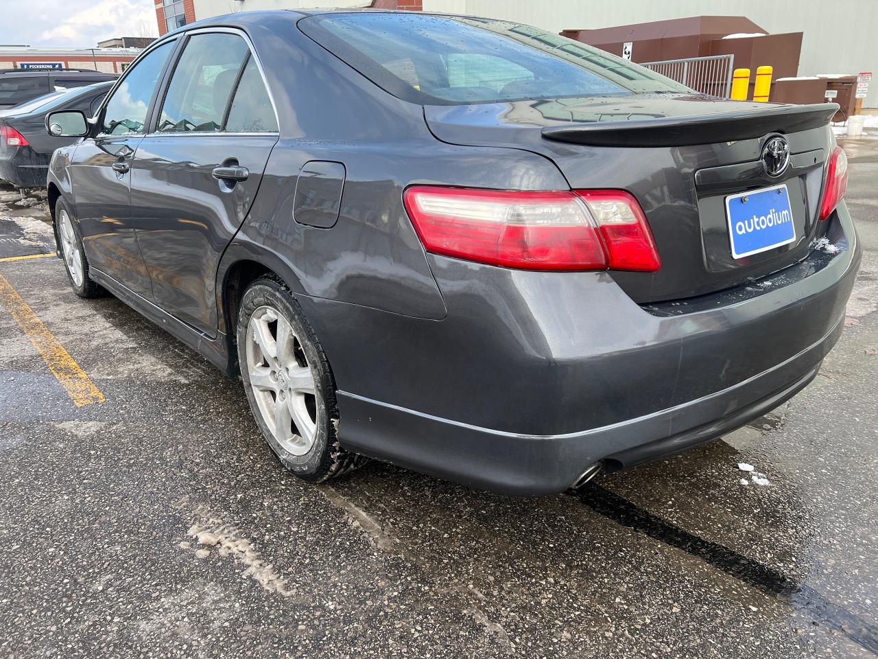 2007 Toyota Camry SE, Certified Photo3
