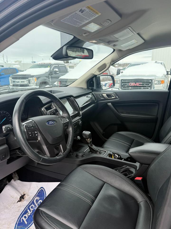 2020 Ford Ranger Lariat 2.3L | BLACK APPEARANCE PKG Photo