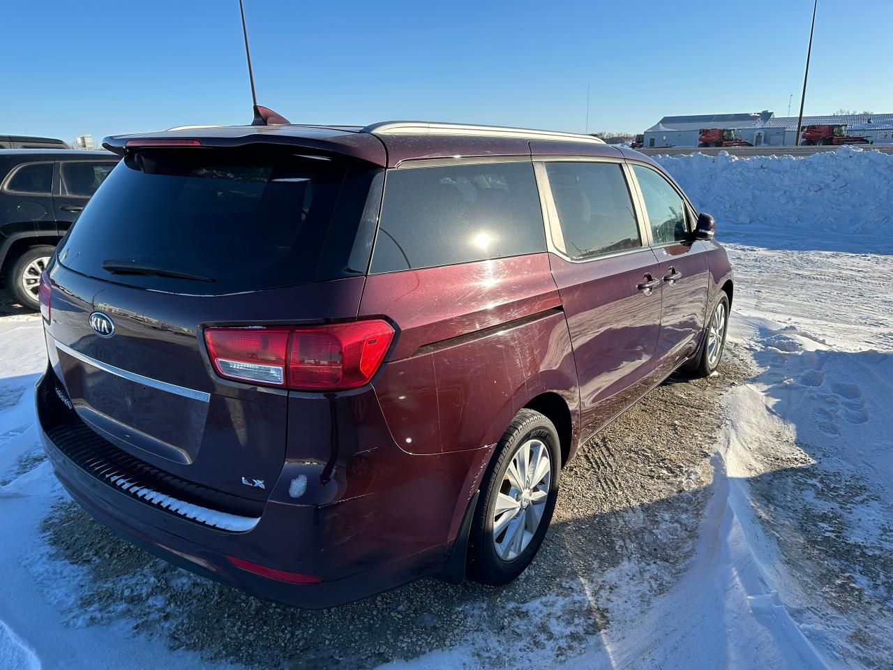 2018 Kia Sedona LX FWD Photo5