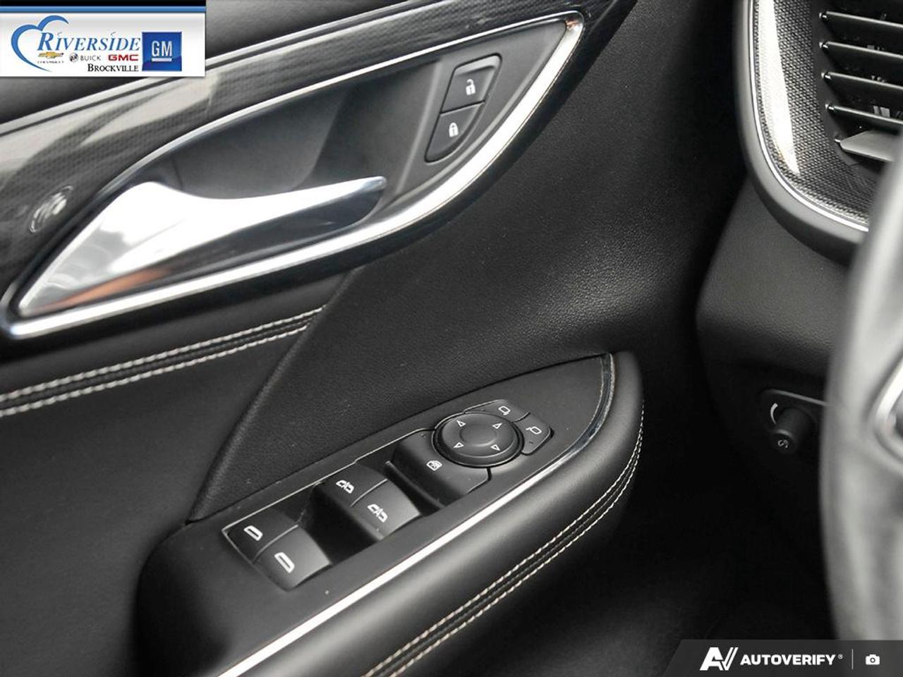 2023 Buick Envision Preferred Photo