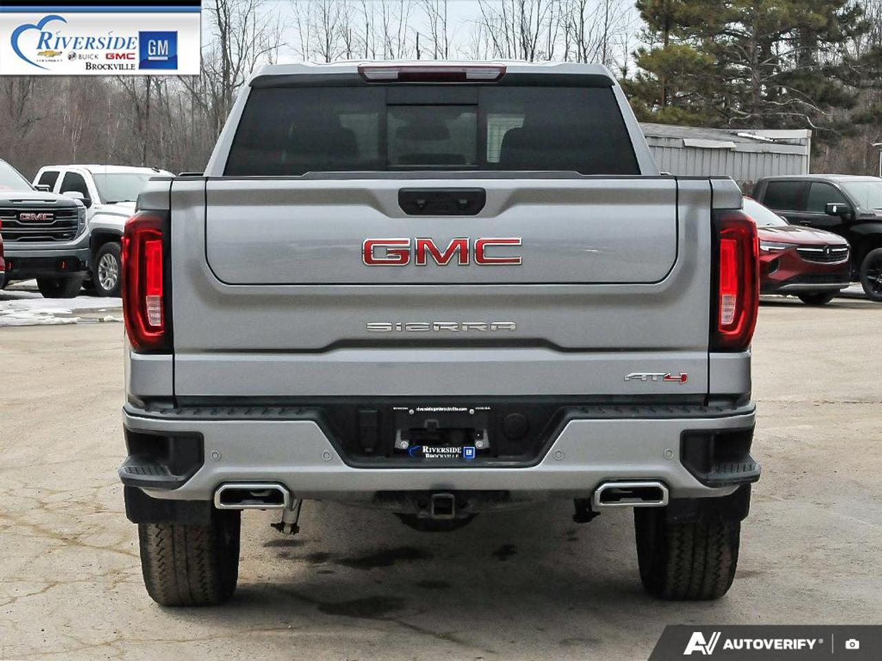 2024 GMC Sierra 1500 AT4 Photo
