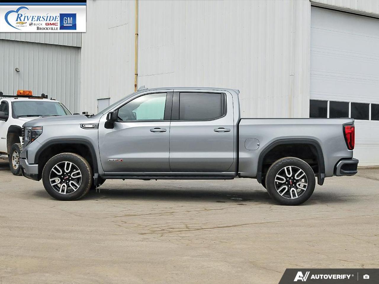 2024 GMC Sierra 1500 AT4 Photo