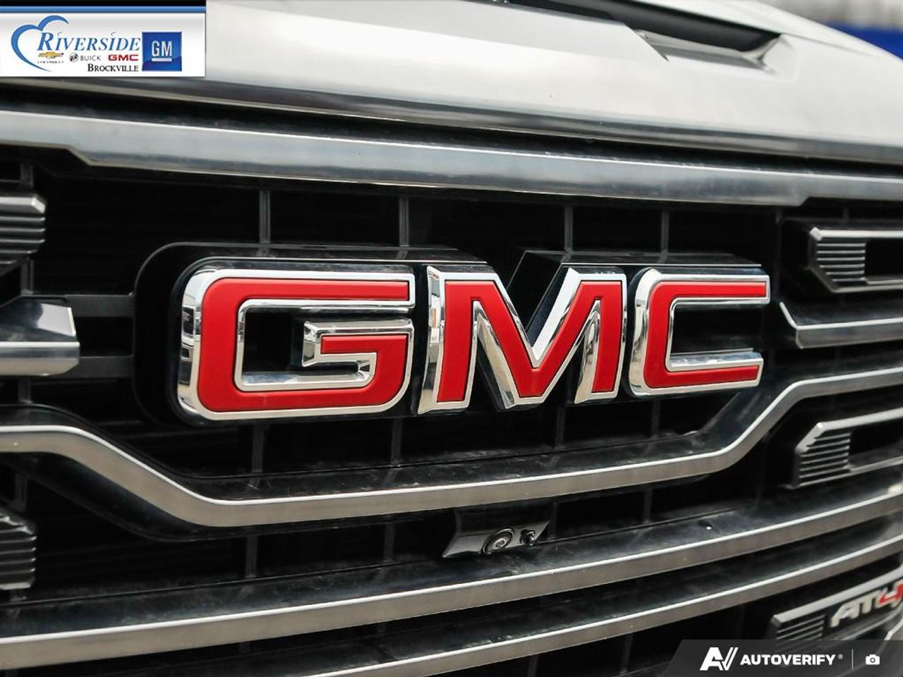 2024 GMC Sierra 1500 AT4 Photo